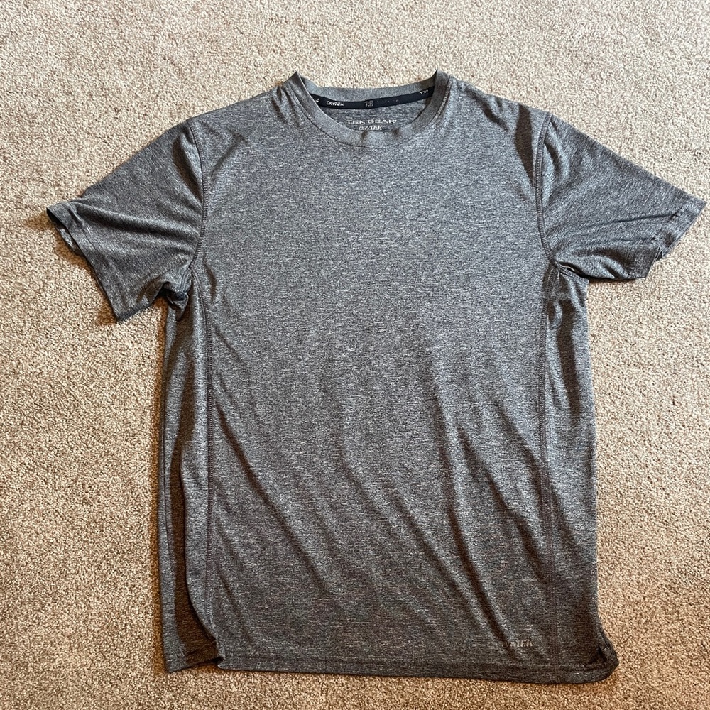 Tek Gear T-Shirt Small